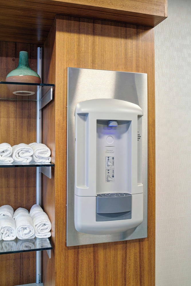 SpringHill Suites by Marriott Wixom Novi - photo 20