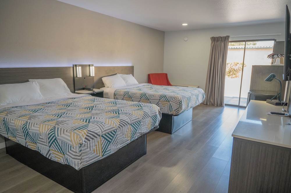 Motel 6 Soledad CA - photo 5