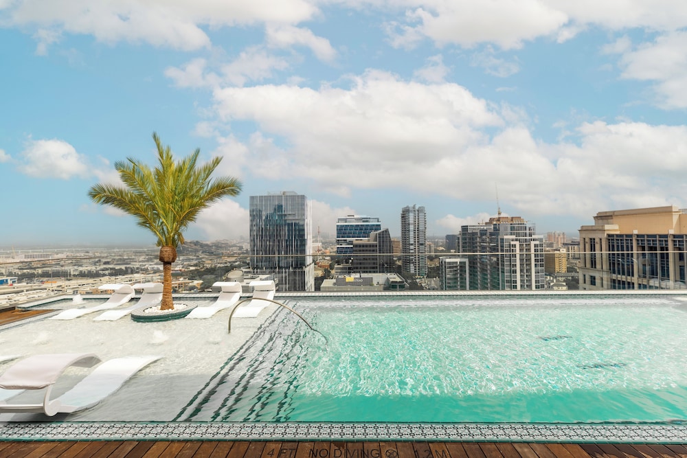 Hôtel Swexan - photo 185