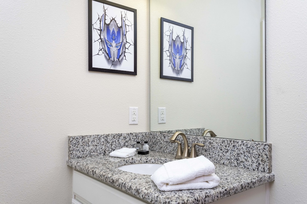 Brilliance At Solterra Resort By Shine Villas #092 5 Bedroom Villa - photo 37