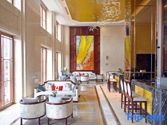 Baofeng International Hotel — 4-Star Luxury Hotel in Haikou, People's Republic of China