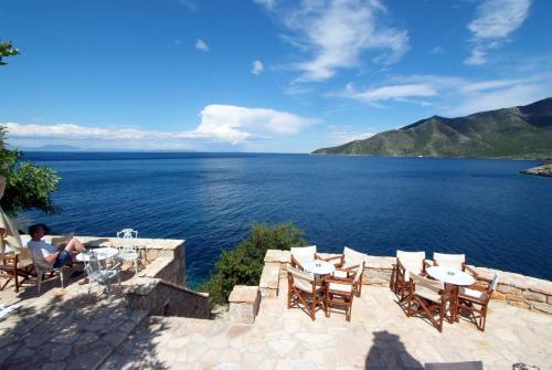 Smyros Resort — Leonidio — photo 3