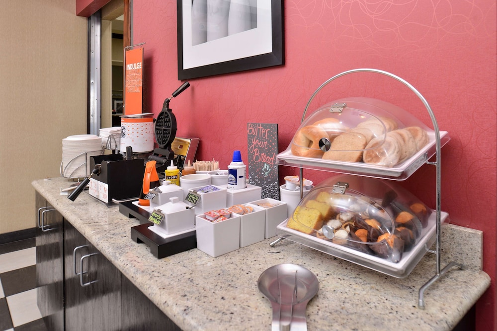 Hampton Inn Van Horn - photo 26