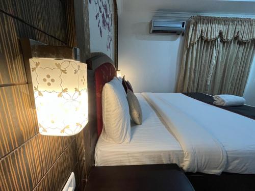 Hotel Gee Bee Palace - last minute hotel in Cochin
