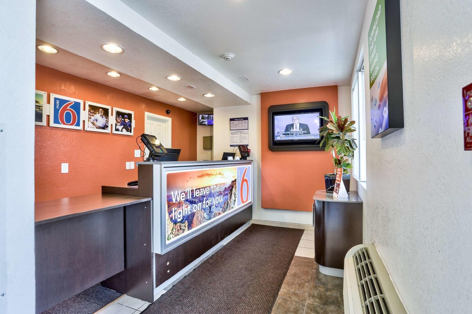 Motel 6 Flagstaff East Lucky Lane - photo 18