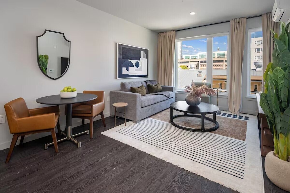 Luxury Apartments by Hyatus White Plains — 4-Star Luxury Hotel in White Plains, United States