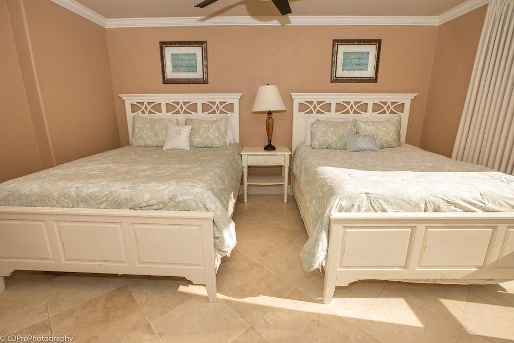 Shoreline Towers 1052 2 Bedroom Condo by RedAwning - photo 14