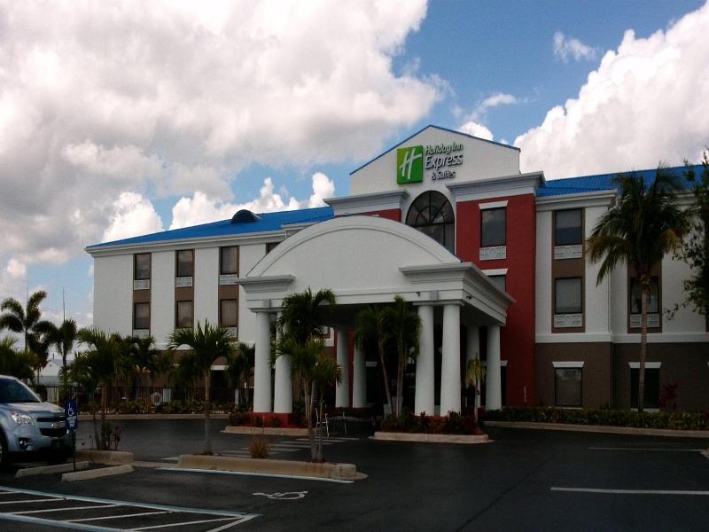 Holiday Inn Express Hotel & Suites Lake Okeechobee by IHG — hotel in Okeechobee