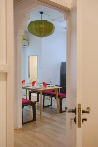 2 BR Sleeps6 I City Center Silom