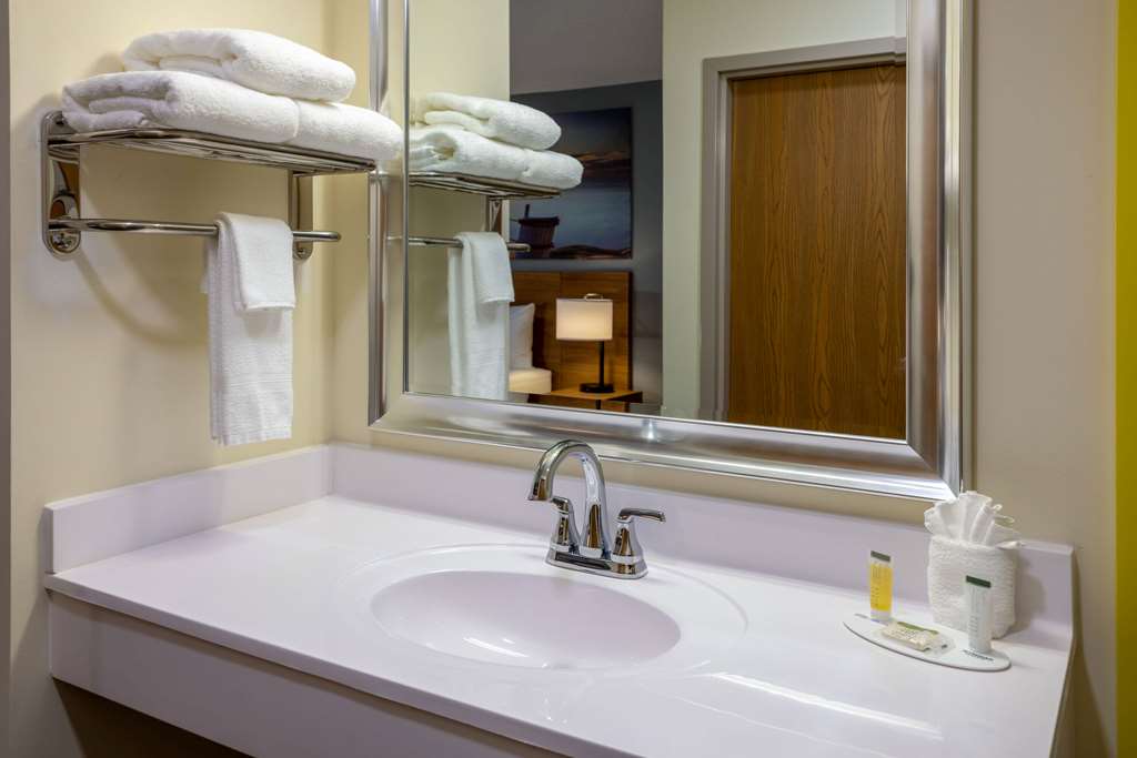 Days Inn by Wyndham Grayson - photo 37
