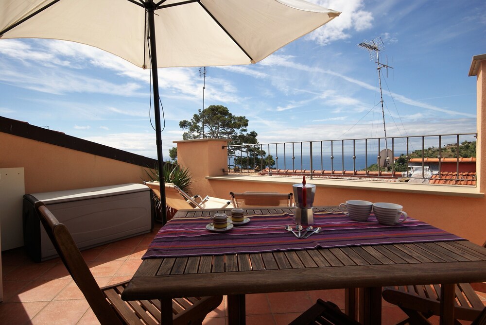 Appartamenti Poggi — hotel in Imperia