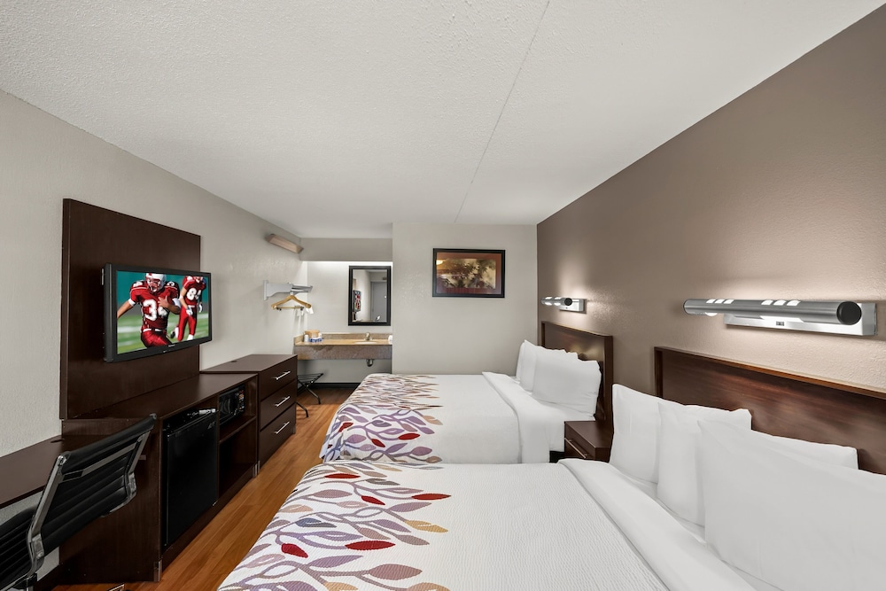 Red Roof Inn Dallas DFW Airport North - photo 9