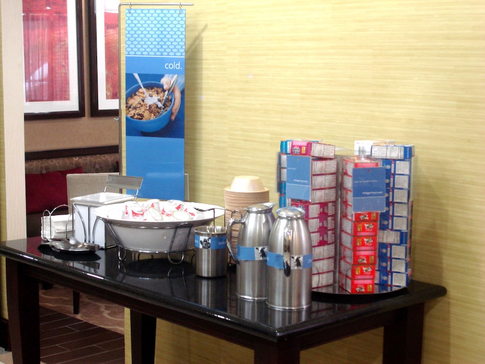Hampton Inn Atlanta Fairburn - photo 44