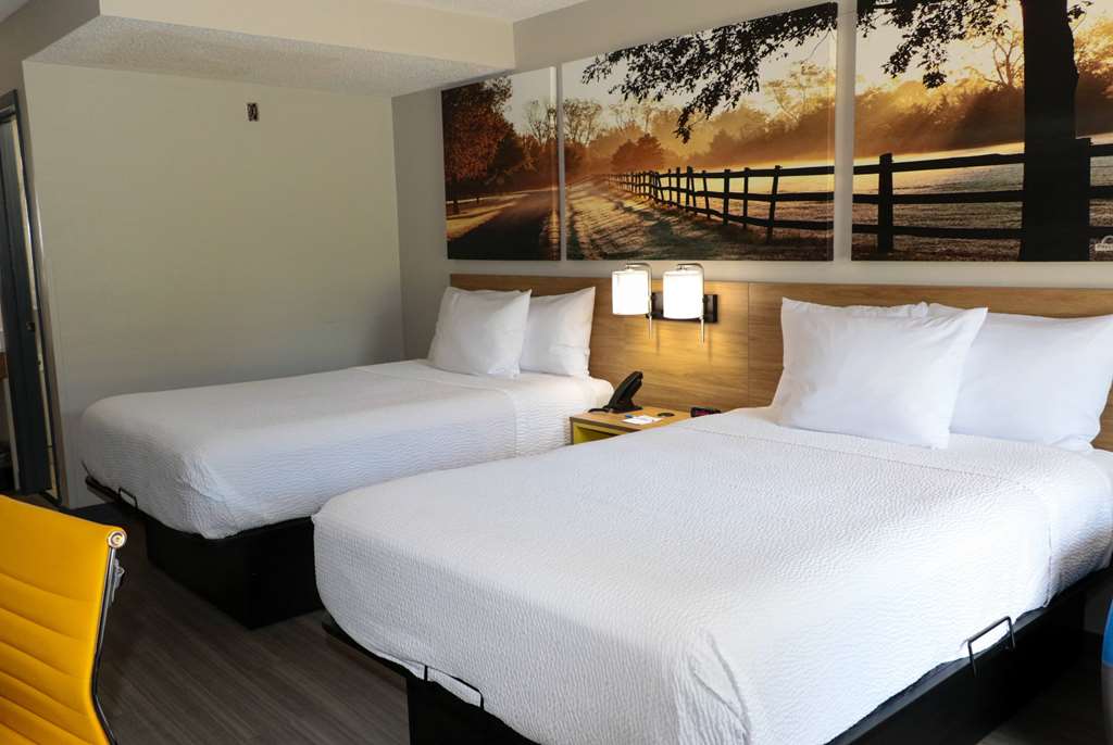 Days Inn by Wyndham Farmville - photo 14
