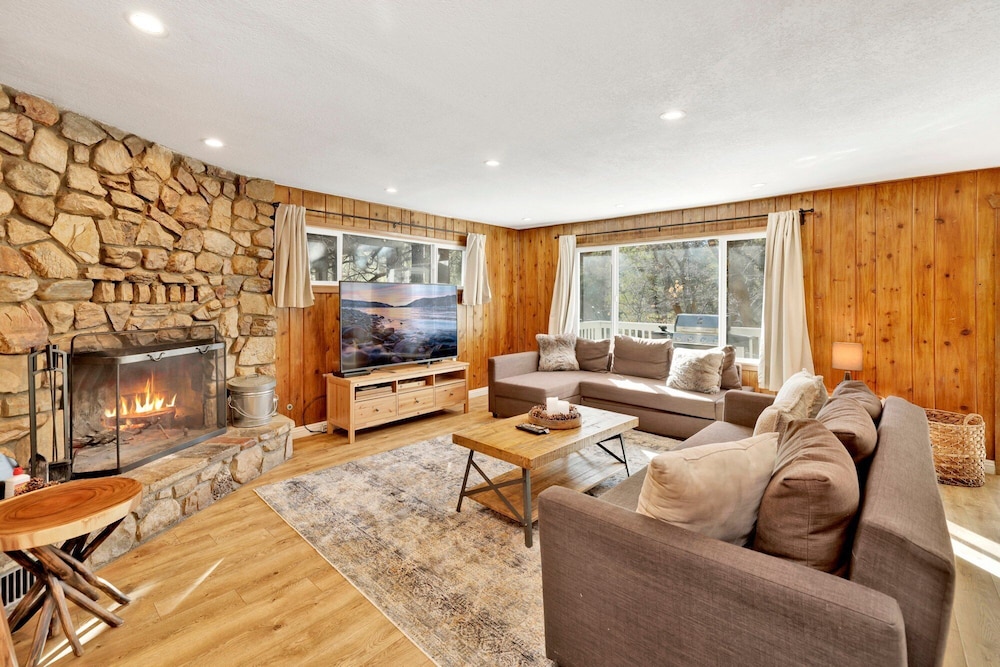 Conklin Paradise #1993 in Big Bear Lake, United States