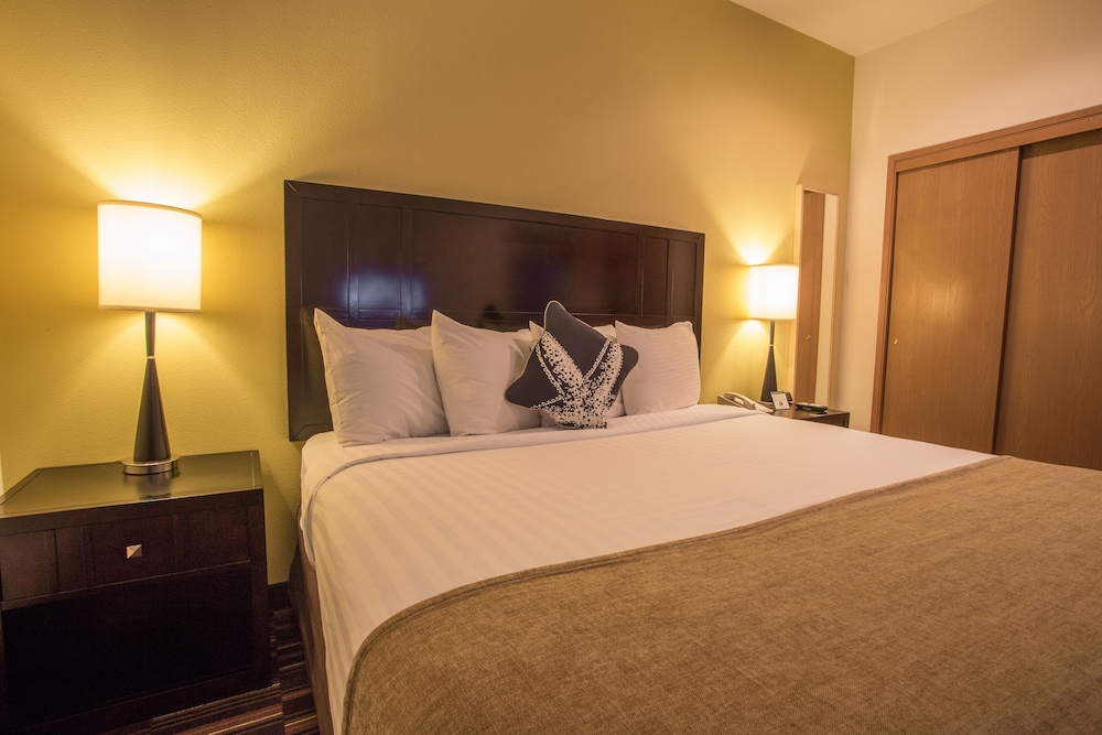 Inn at Wecoma - photo 24