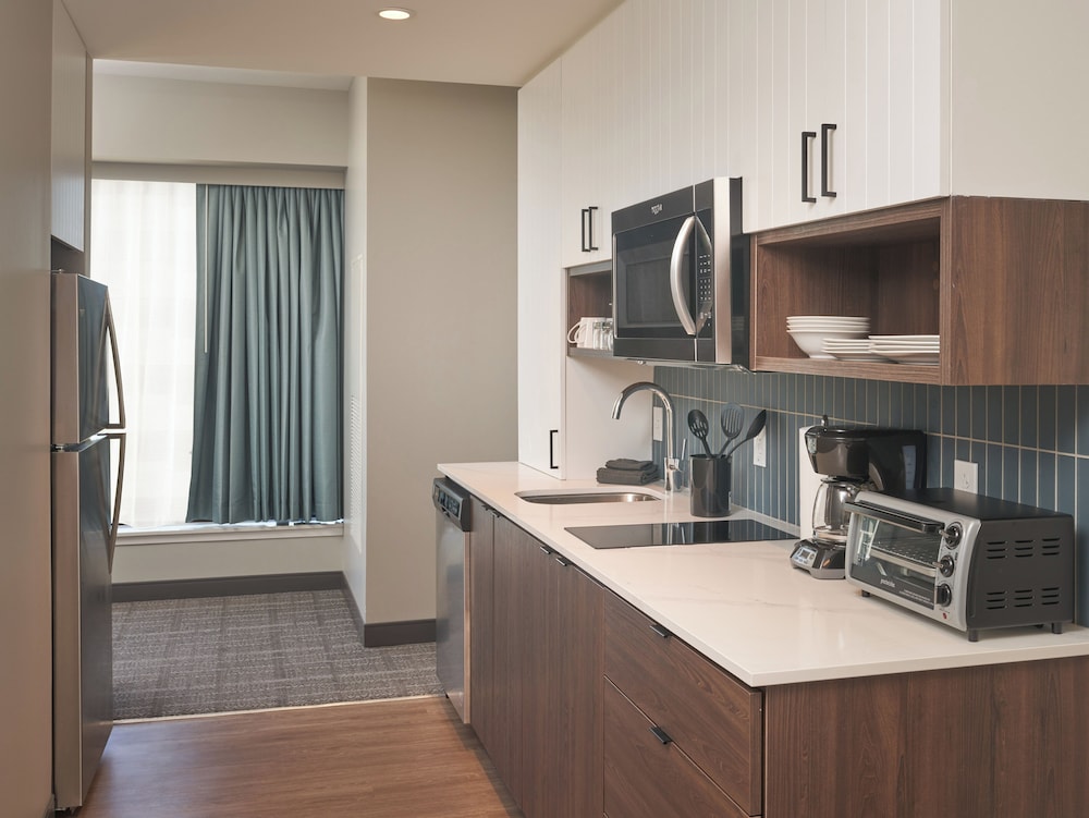 Staybridge Suites Wilmington Downtown by IHG - photo 16