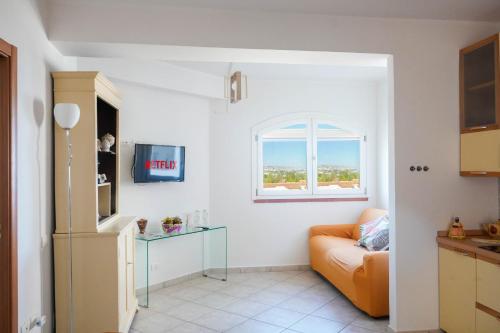 Iside Apartment piscina vista mare — 4-Star Luxury Hotel in Crotone, Italy