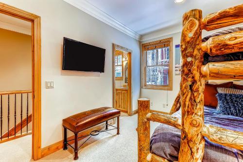 1219 Empire in Bridgeport, United States