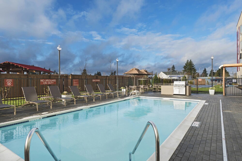TownePlace Suites by Marriott Tacoma Lakewood - photo 16