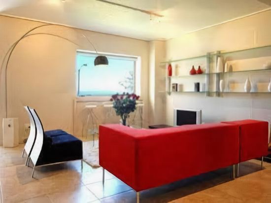 Hotel Interior/Public Areas