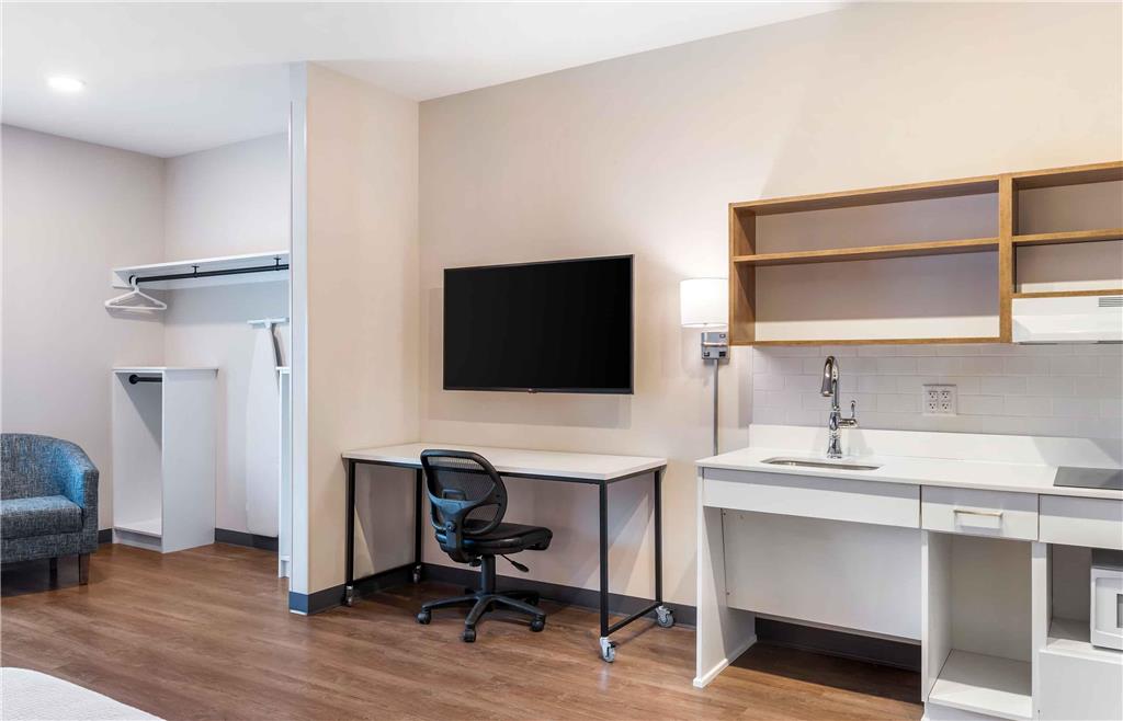 Extended Stay America Premier Suites Miami Airport Doral 87th Avenue South - photo 24