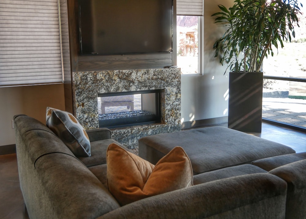 Red Mountain Resort - photo 4