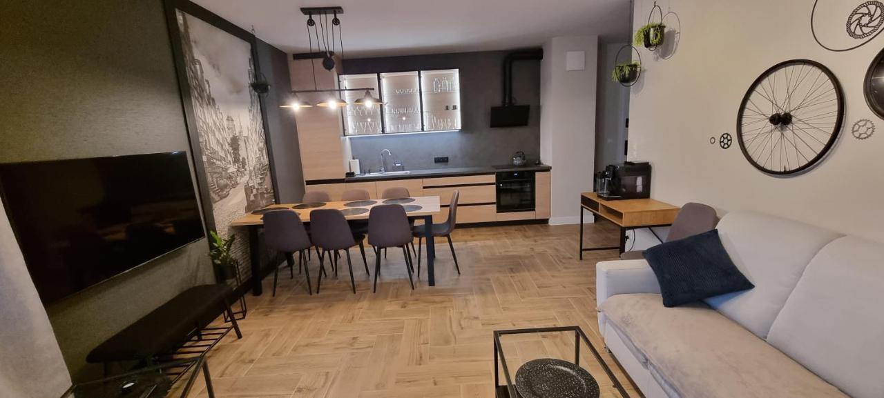 Apartament I Młyny Gdańskie blisko centrum — 4-Star Luxury Hotel in Gdansk, Poland