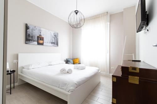 Milano Centro Calvi Moderno Appartamento con 2 Suite — 4-Star Luxury Hotel in Milan, Italy