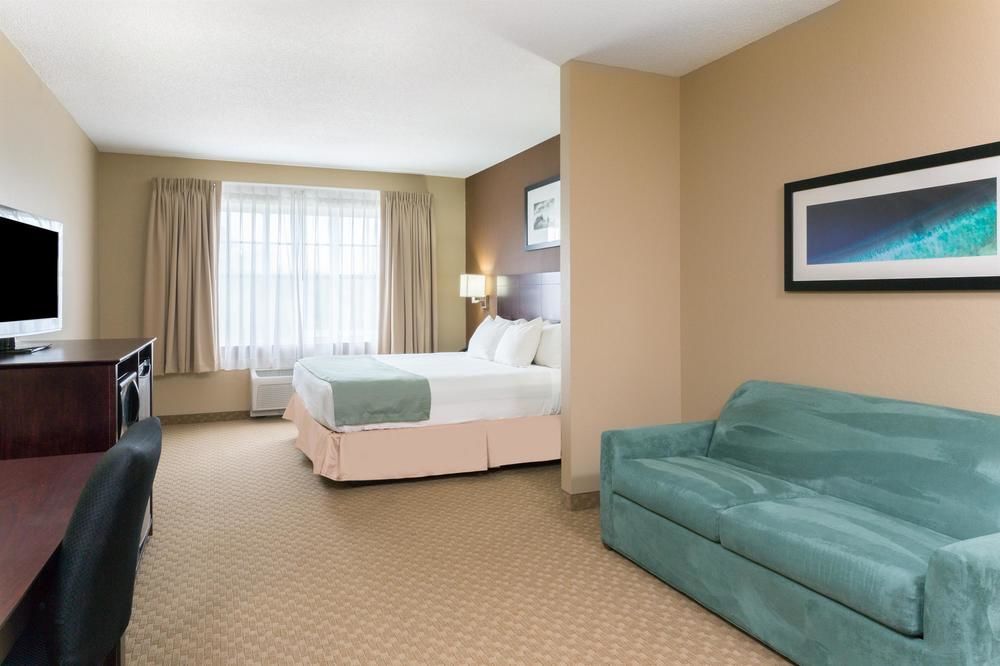 Holiday Inn Express & Suites Palm Coast I 95 - photo 9