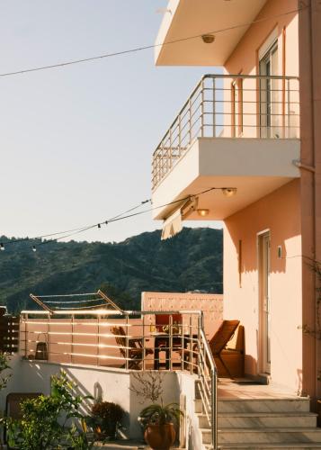 Villa Anastasia — 4-Star Luxury Hotel in None, Greece
