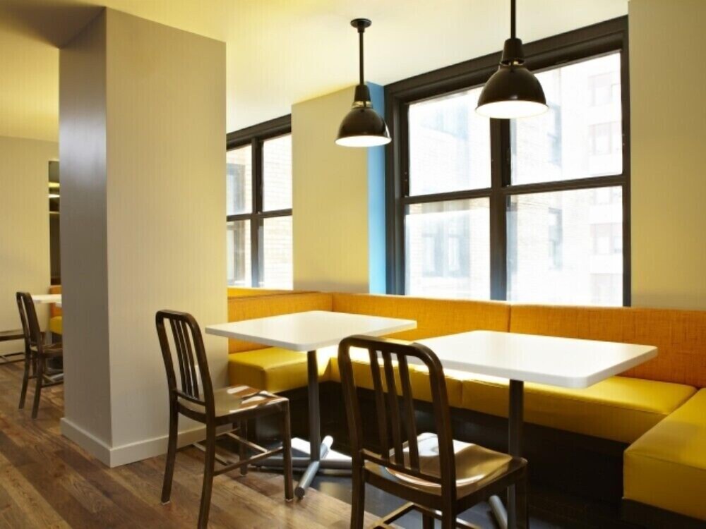 EC New Yorker Student Residence - photo 4