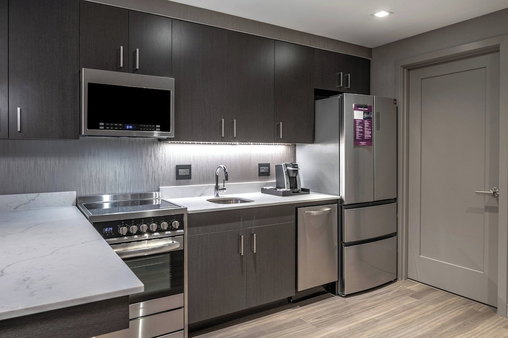 Residence Inn by Marriott Weehawken - photo 24