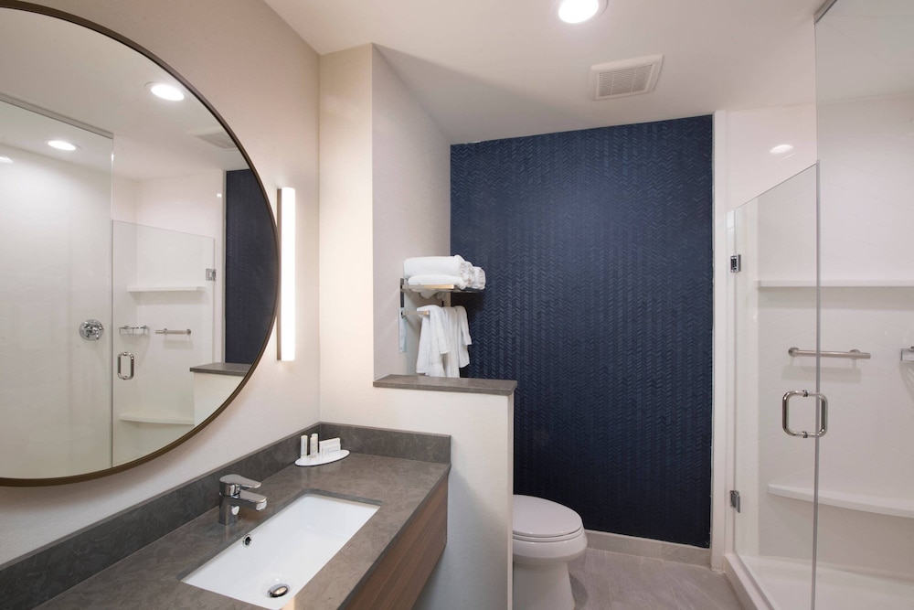 Fairfield Inn & Suites Tyler South - photo 13