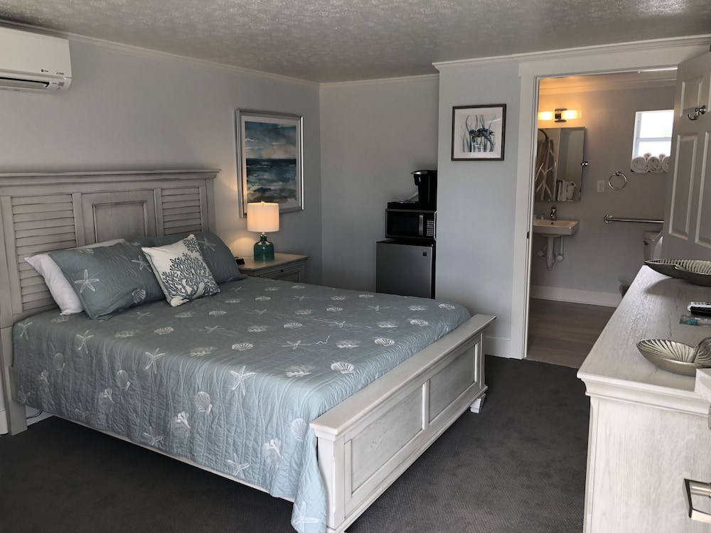 The Surf Beach Motel in Fernandina Beach, United States