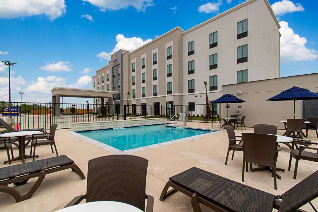 Comfort Suites Humble Houston IAH - photo 26