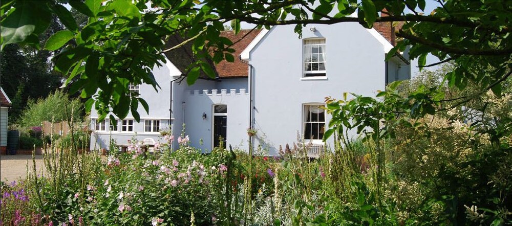 Bays Farm Country B & B and Kitchen — 5-Star Luxury Hotel in Stowmarket, United Kingdom