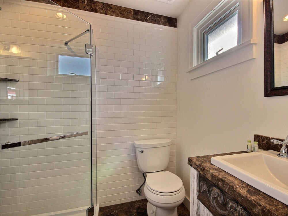 Pitchwood Inn - photo 30