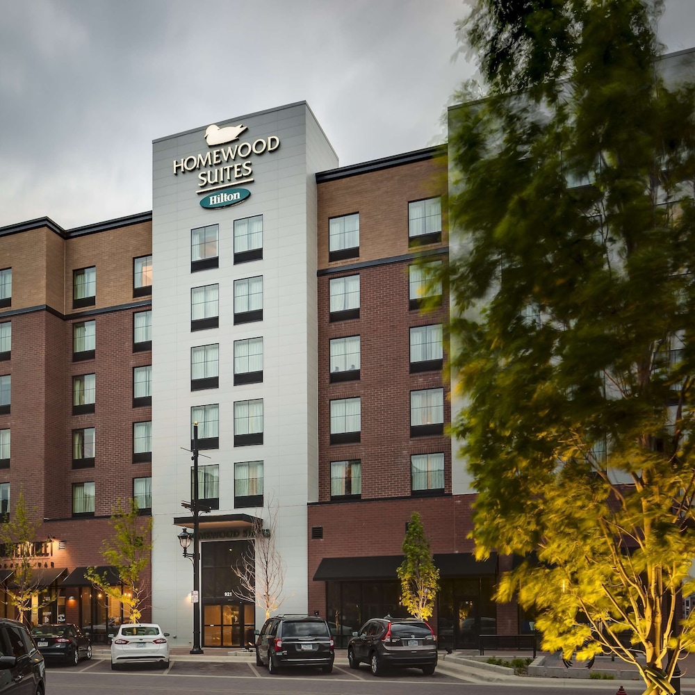 Homewood Suites by Hilton Coralville Iowa River Landing - photo 30