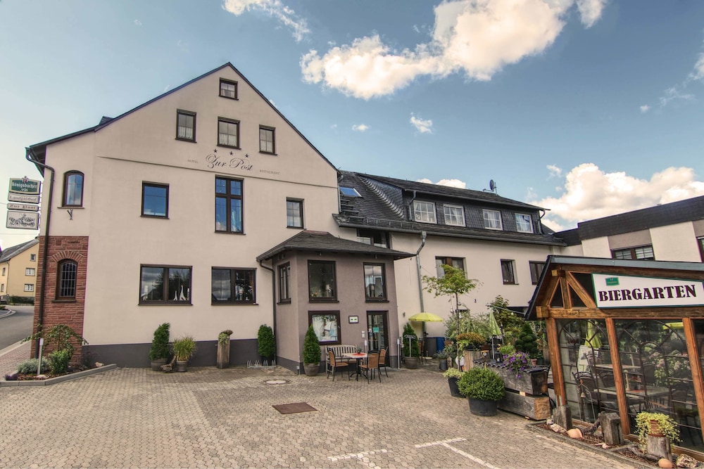 Landgasthof Zur Post — hotel in Beltheim
