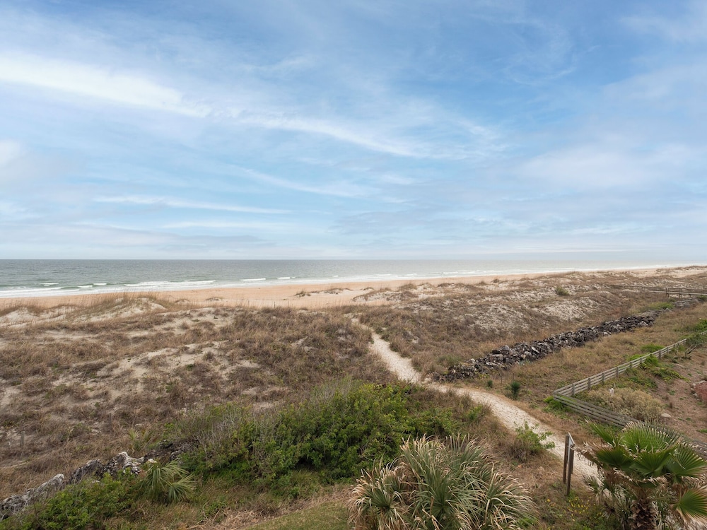 The View - photo 51