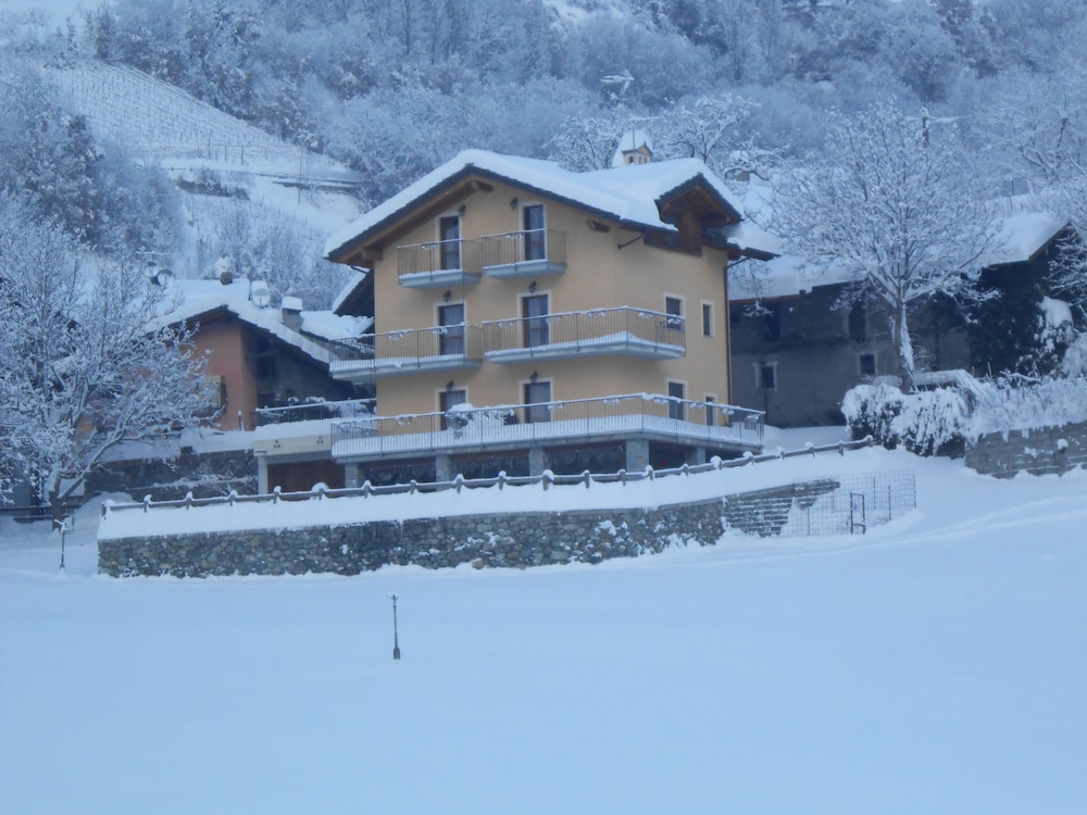 Affittacamere Les Noyers — hotel in Verrayes