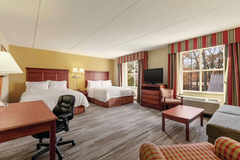 Hampton Inn & Suites Williamsburg Historic District - photo 20