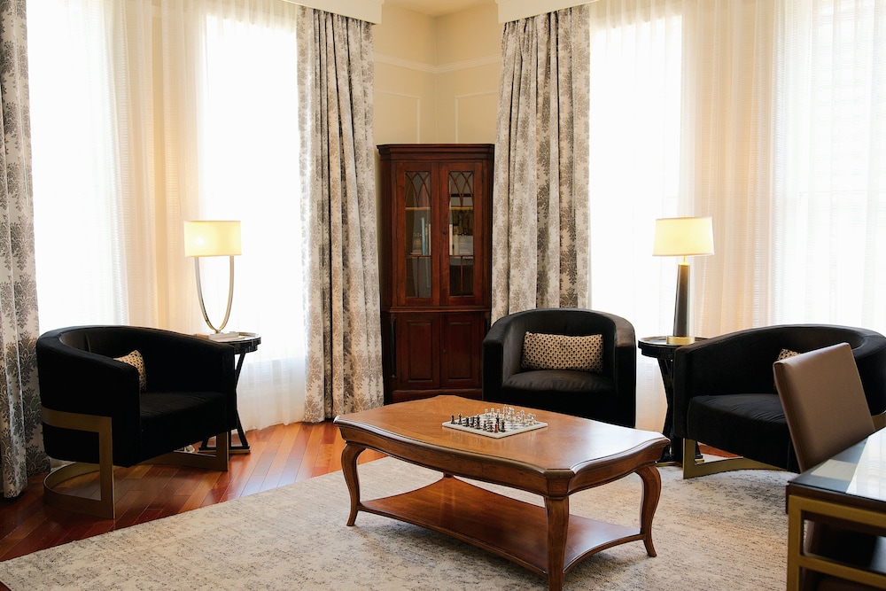 The Oxford Hotel - photo 46
