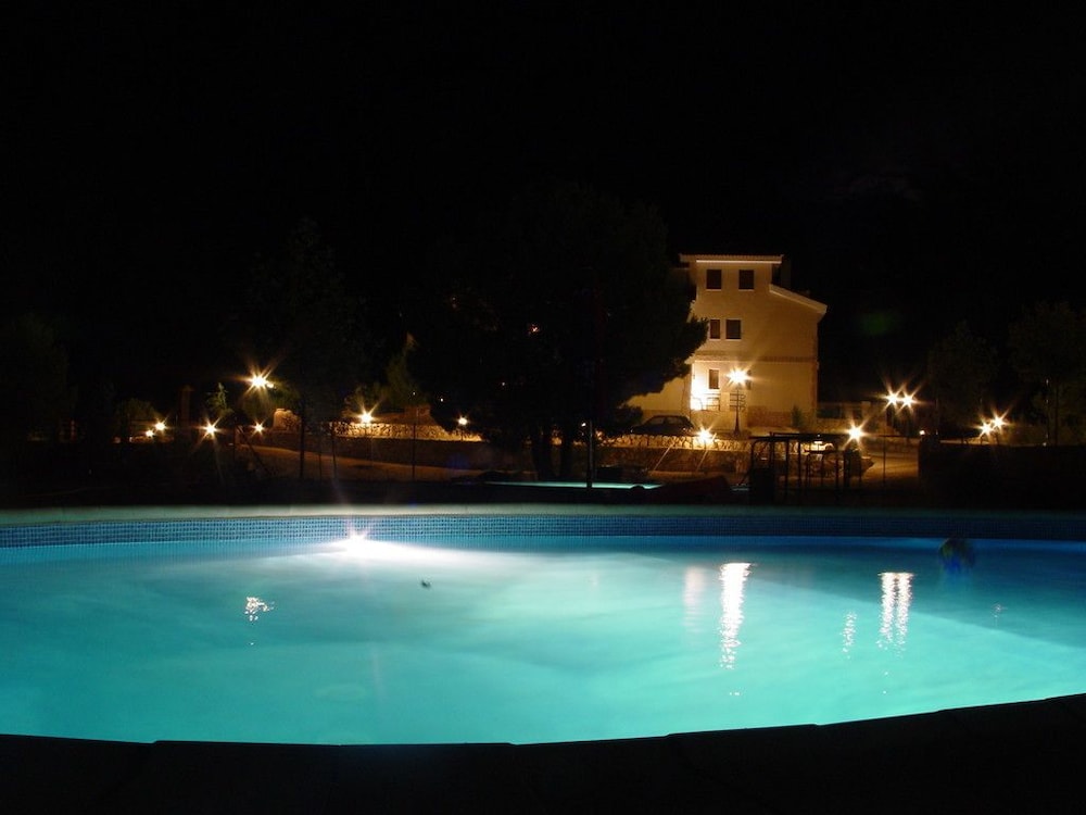 Hotel La Alberquilla — hotel in Yeste