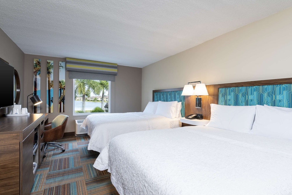 Hampton Inn & Suites Fort Myers Colonial Blvd - photo 19