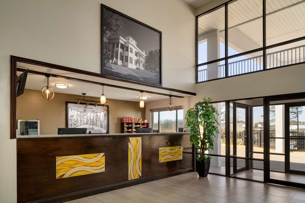 Super 8 by Wyndham Ocean Springs Biloxi - photo 20