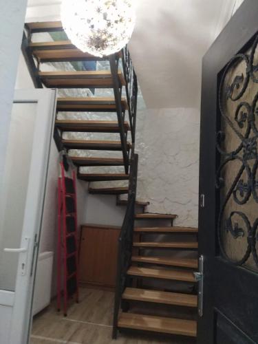 4 Chocolate Apartments In Old Tbilisi