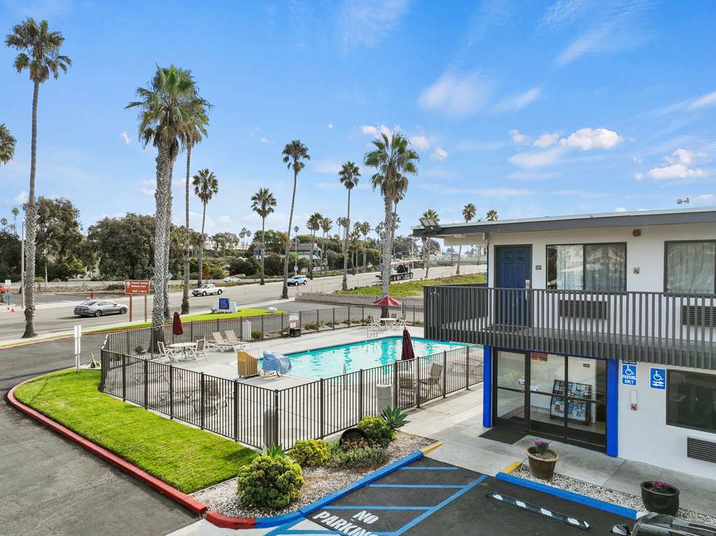 Motel 6 Ventura CA Beach - photo 3
