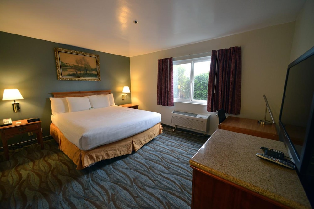 Cherry Orchard Inn - photo 19